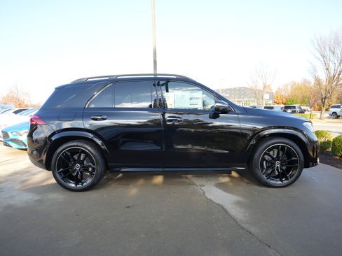 New 2026 Mercedes-Benz GLE 580 4MATIC image 8