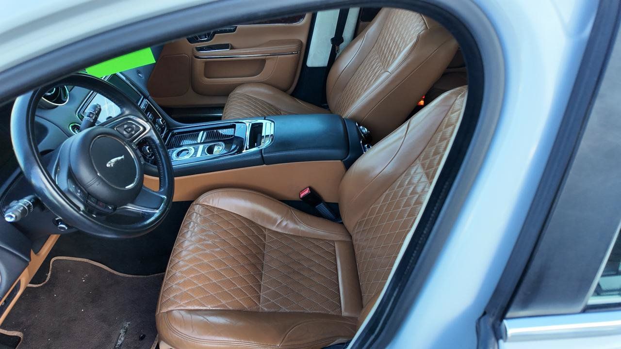 Used 2016 Jaguar XJ L Portfolio AWD/4WD image 7