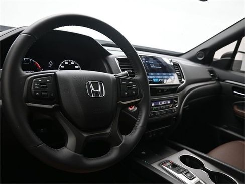 Used 2024 Honda Ridgeline RTL image 10