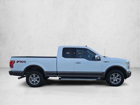 Used 2016 Ford F150 Lariat w/ Equipment Group 502A Luxury AWD/4WD image 4