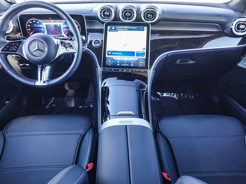 Certified 2025 Mercedes-Benz GLC 300 4MATIC image 12