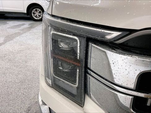 Used 2021 Ford F150 Lariat w/ Equipment Group 502A High AWD/4WD image 28