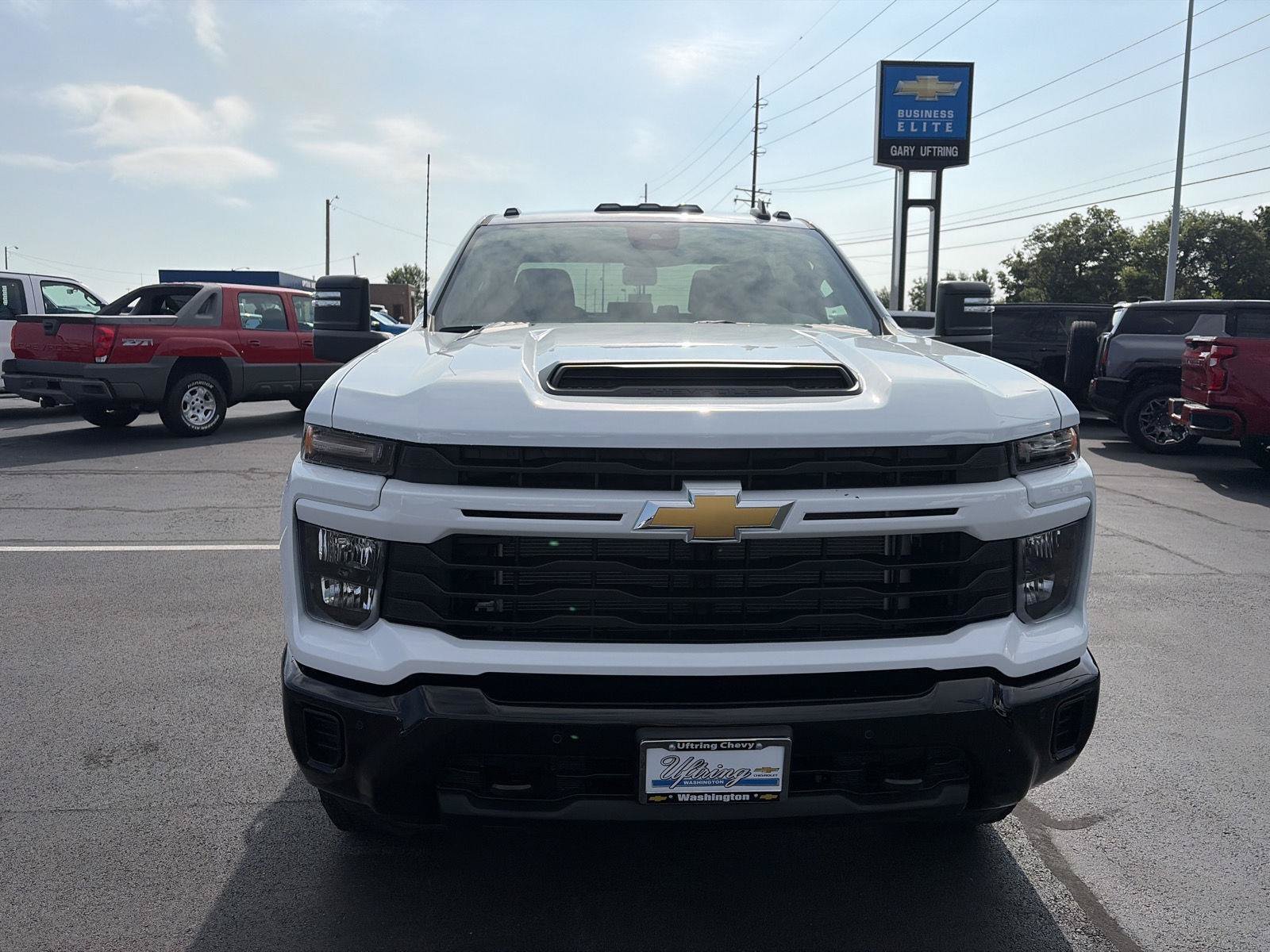 New 2026 Chevrolet Silverado 2500 Custom w/ Custom Value Package AWD/4WD image 12