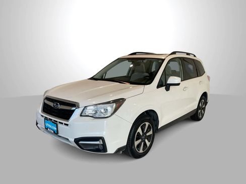 Used 2018 Subaru Forester 2.5i Premium AWD/4WD image 1