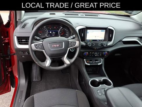Used 2022 GMC Terrain SLE w/ Driver Convenience Package image 7