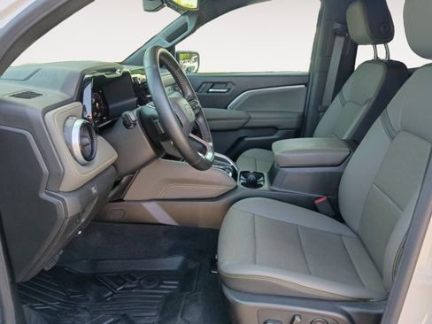 Used 2026 Chevrolet Colorado ZR2 AWD/4WD image 23