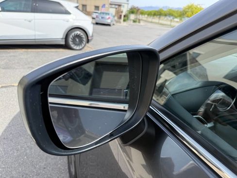 Used 2018 MAZDA CX-5 Touring w/ Preferred Equipment Package image 23