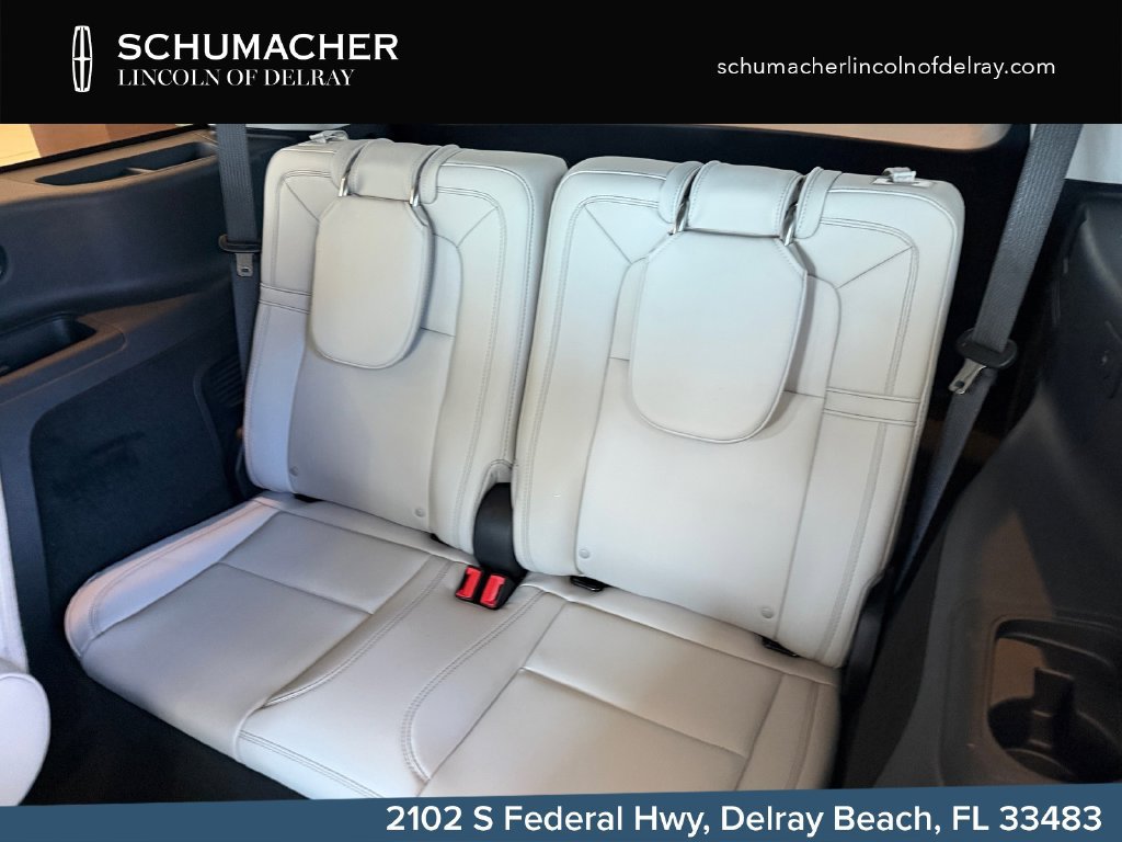 New 2026 Lincoln Aviator Reserve w/ Illumination Package RWD image 12