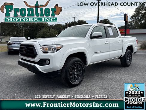 Used 2023 Toyota Tacoma SR5 w/ Technology Package AWD/4WD image 1