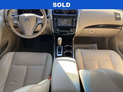 Used 2014 Nissan Altima 2.5 SL w/ Technology Package FWD image 13