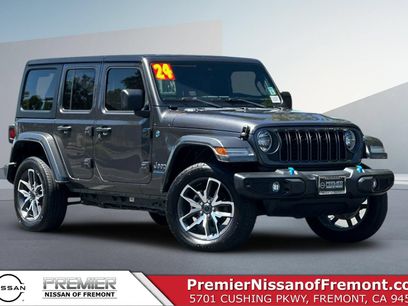 Used 2024 Jeep Wrangler Unlimited w/ Convenience Group