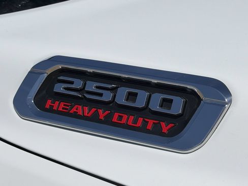 Used 2022 RAM 2500 Tradesman AWD/4WD image 12