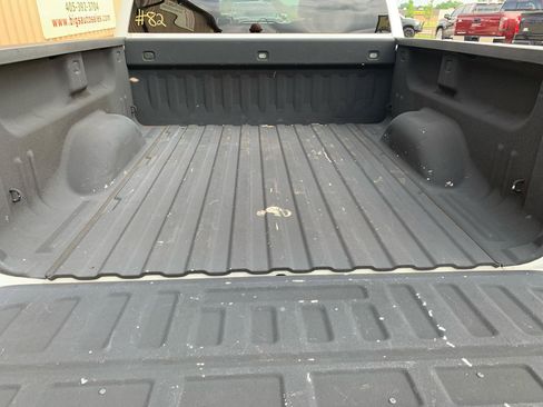Used 2017 Chevrolet Silverado 1500 LT w/ All Star Edition AWD/4WD image 19