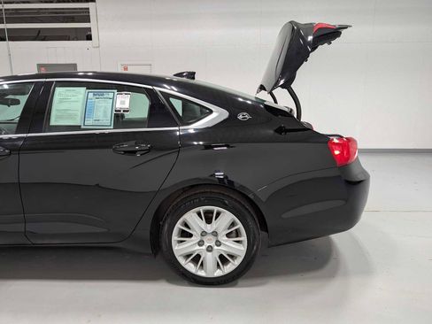 Used 2019 Chevrolet Impala LS image 9