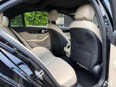 Used 2020 Mercedes-Benz C 300 Sedan w/ Premium Package image 36