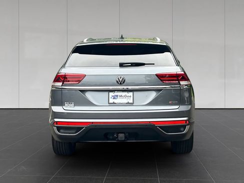Used 2022 Volkswagen Atlas Cross Sport SE AWD/4WD image 4