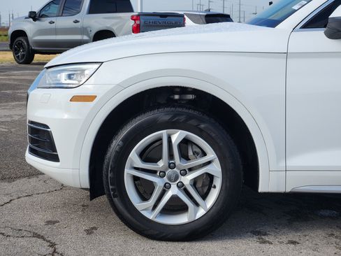 Used 2019 Audi Q5 2.0T Premium AWD/4WD image 9