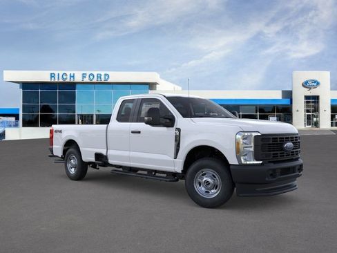 New 2026 Ford F250 XL w/ Camper Package AWD/4WD image 7