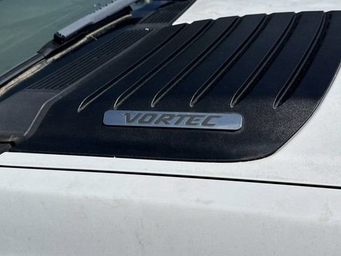 Used 2011 Chevrolet Silverado 2500 W/T AWD/4WD image 11