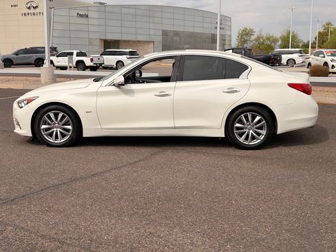 Used 2016 INFINITI Q50 3.0t Premium w/ 3.0T Premium Plus Package RWD image 3