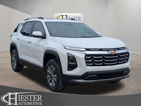 New 2026 Chevrolet Equinox LT w/ Safety and Technology Package FWD image 1
