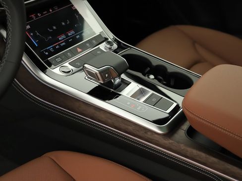 New 2026 Audi Q7 2.0T Premium Plus AWD/4WD image 17
