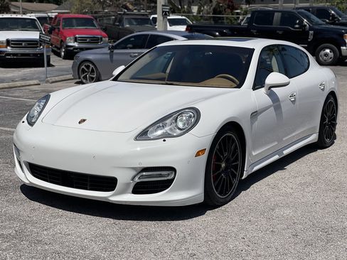 Used 2012 Porsche Panamera Turbo image 11