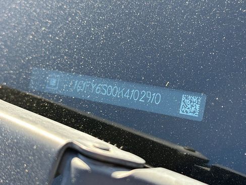 Used 2019 Chevrolet Bolt LT FWD image 8