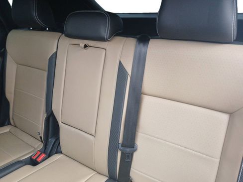 Used 2023 Volkswagen Atlas Cross Sport SEL R-Line image 15