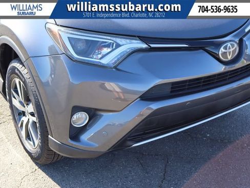 Used 2017 Toyota RAV4 XLE FWD image 11