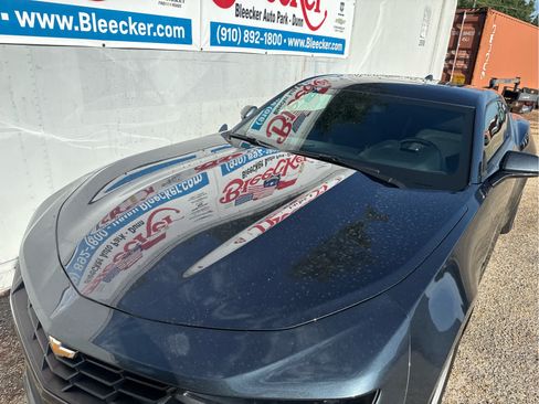 Used 2023 Chevrolet Camaro LT RWD image 10
