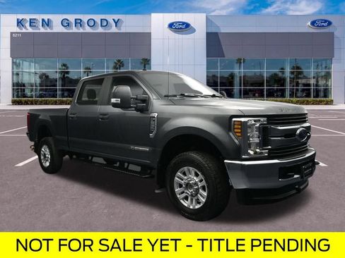 Used 2019 Ford F250 XL w/ STX Appearance Package AWD/4WD image 1