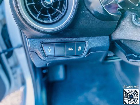 Used 2020 Kia Forte LXS image 17