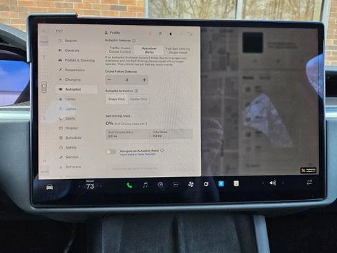 Used 2024 Tesla Model X Plaid image 47