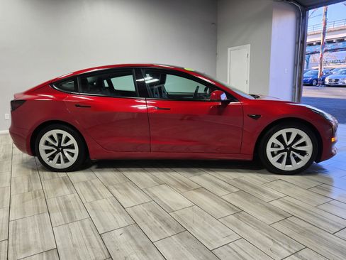 Used 2021 Tesla Model 3 Standard Range Plus image 6