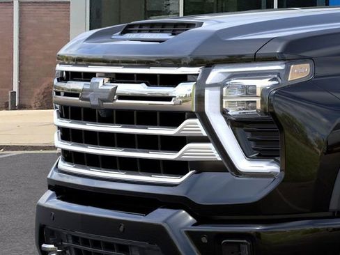 New 2026 Chevrolet Silverado 3500 High Country w/ High Country Premium Package AWD/4WD image 13
