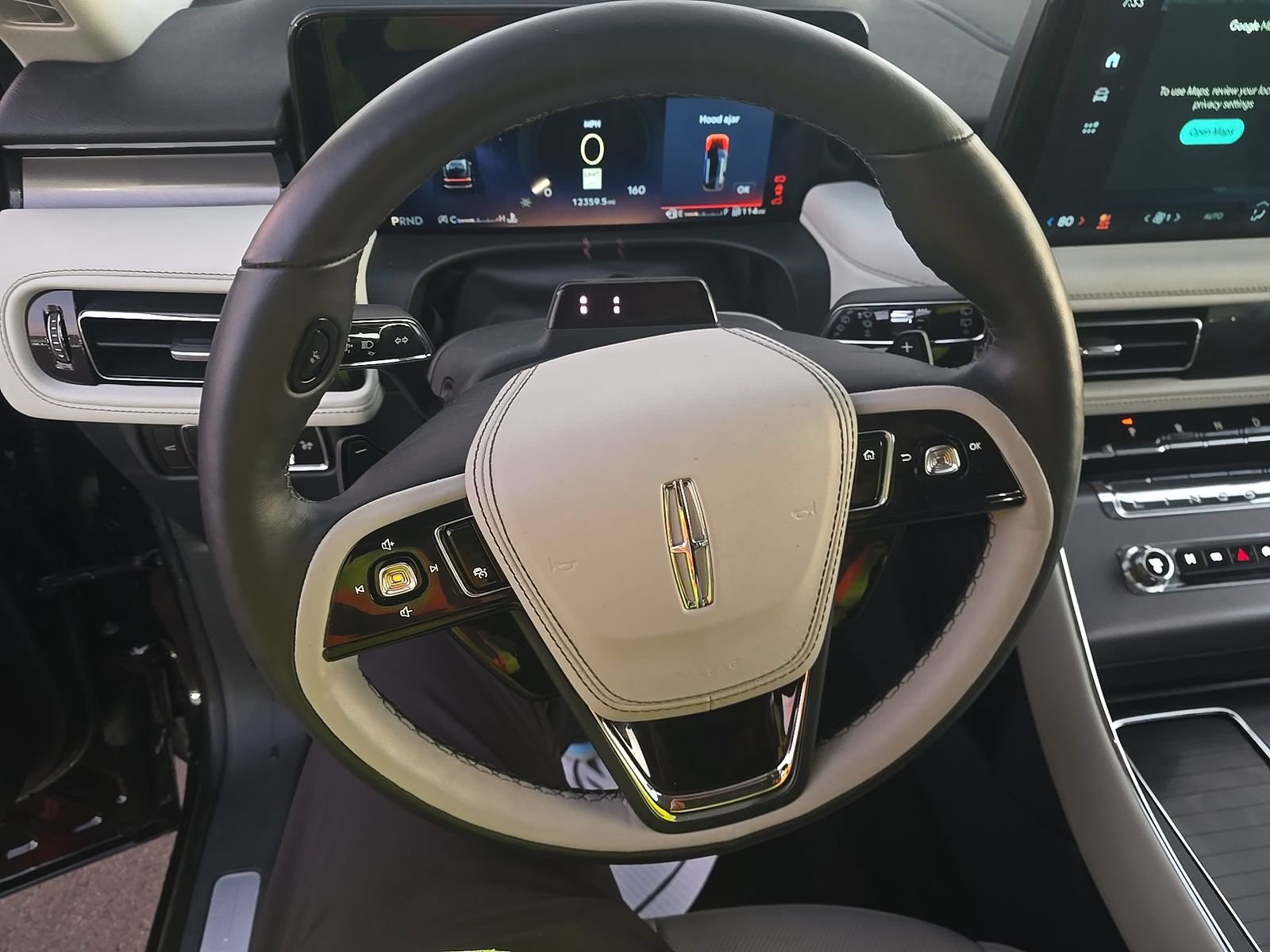 Used 2026 Lincoln Aviator AWD image 21