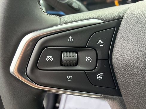 New 2026 Chevrolet Trax LT w/ LT Convenience Package FWD image 20