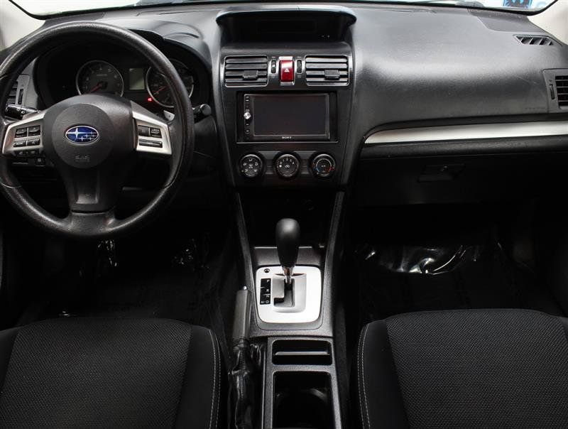 Used 2014 Subaru Crosstrek 2.0i Premium w/ Moonroof Package AWD/4WD image 9