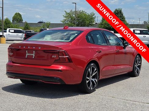 Used 2024 Volvo S60 B5 Plus FWD image 5