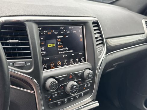 Used 2018 Jeep Grand Cherokee Trailhawk AWD/4WD image 24