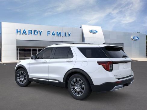 New 2026 Ford Explorer Platinum RWD image 4