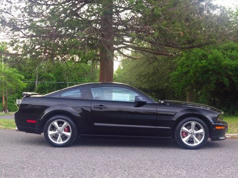 Used 2008 Ford Mustang GT RWD image 6