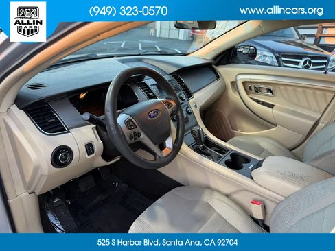 Used 2016 Ford Taurus SE FWD image 7