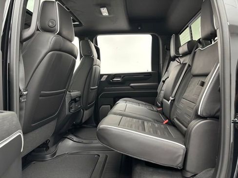 New 2026 GMC Sierra 2500 AT4X AWD/4WD image 43