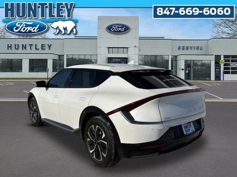 Used 2024 Kia EV6 Wind image 6