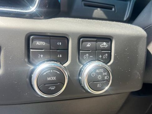 Used 2024 GMC Sierra 1500 Denali AWD/4WD image 26