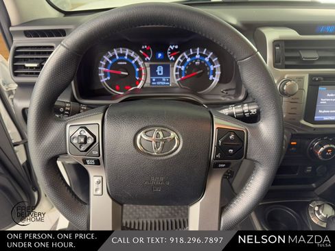 Used 2019 Toyota 4Runner SR5 Premium AWD/4WD image 21