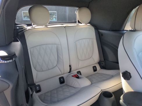 Certified 2023 MINI Cooper S w/ Signature Upholstery Package image 18