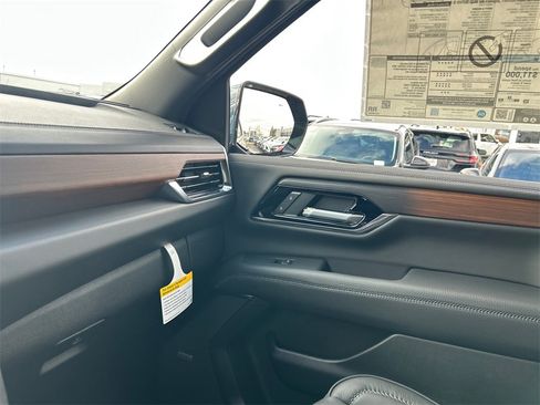 New 2026 GMC Yukon XL Denali image 27